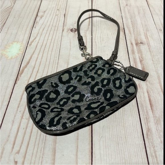 Coach Animal Print Clutch Wristlet Gray Black - Picture 3 of 10